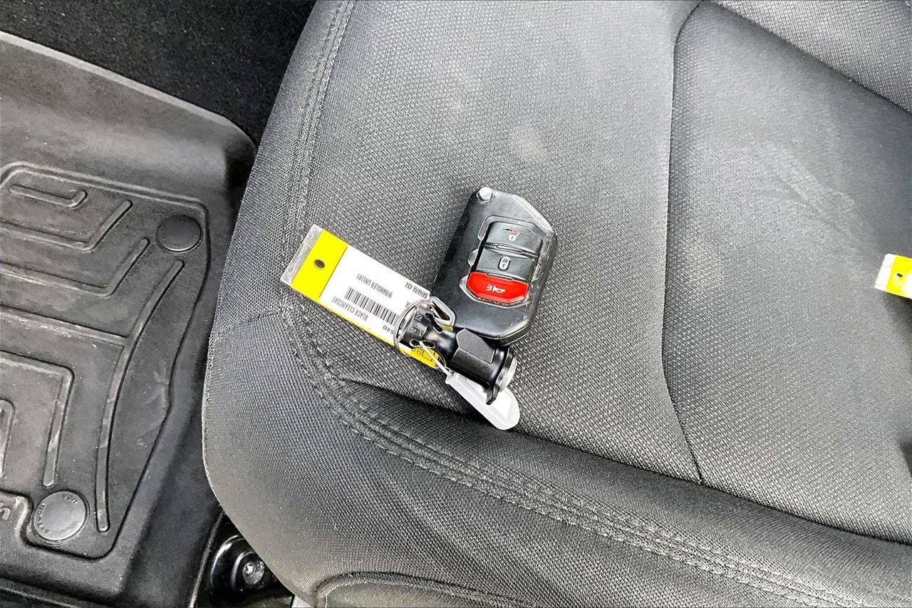 Certified 2020 Jeep Wrangler Unlimited Sahara image 29