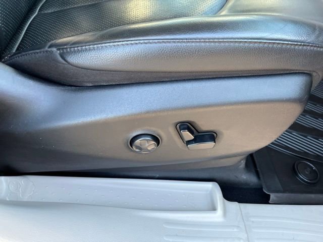 Used 2020 Chrysler Pacifica Touring-L Plus w/ Advanced Safetytec Group image 35