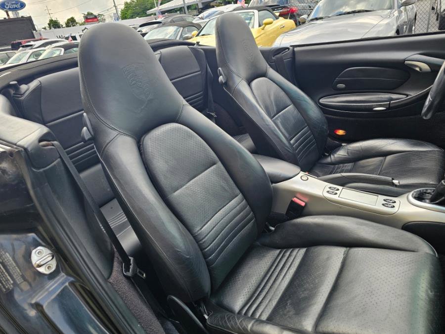 Used 2001 Porsche 911 Carrera image 9