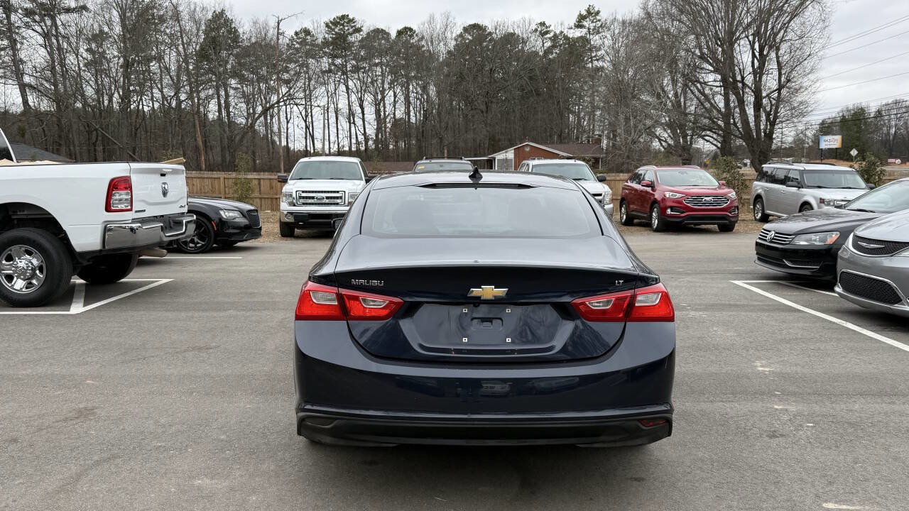 Used 2017 Chevrolet Malibu LT image 8