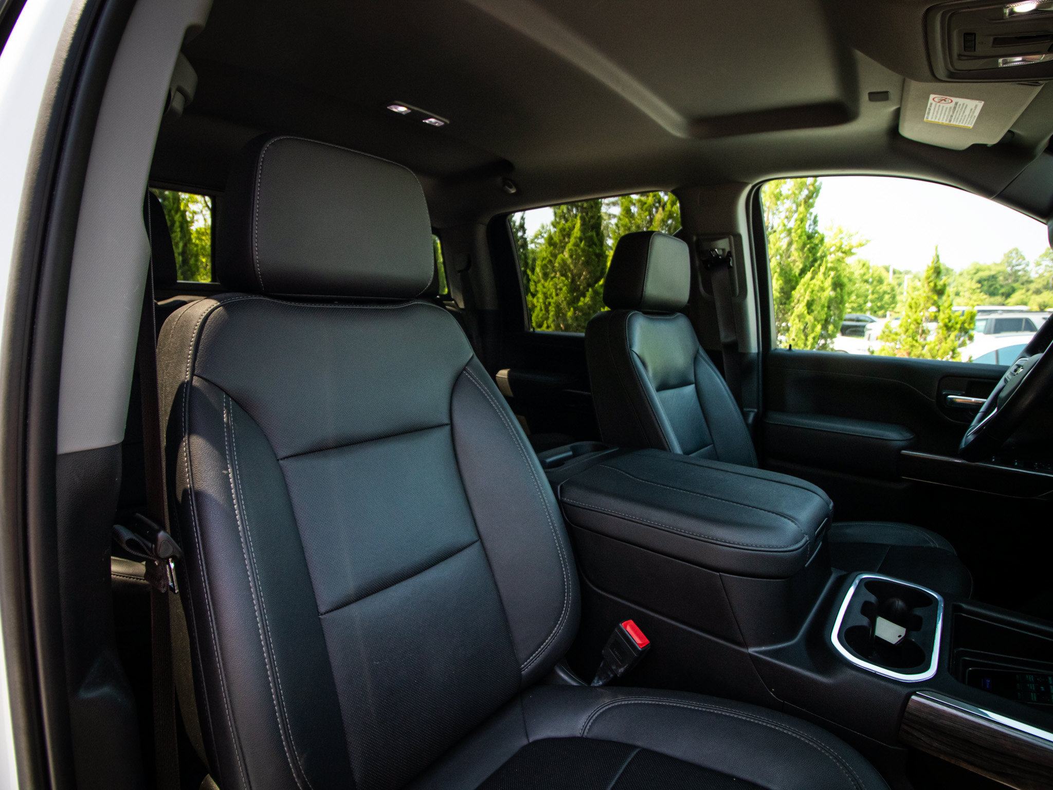 Used 2023 Chevrolet Silverado 2500 LTZ AWD/4WD image 32