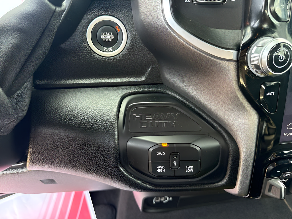 Certified 2026 RAM 2500 Big Horn AWD/4WD image 20