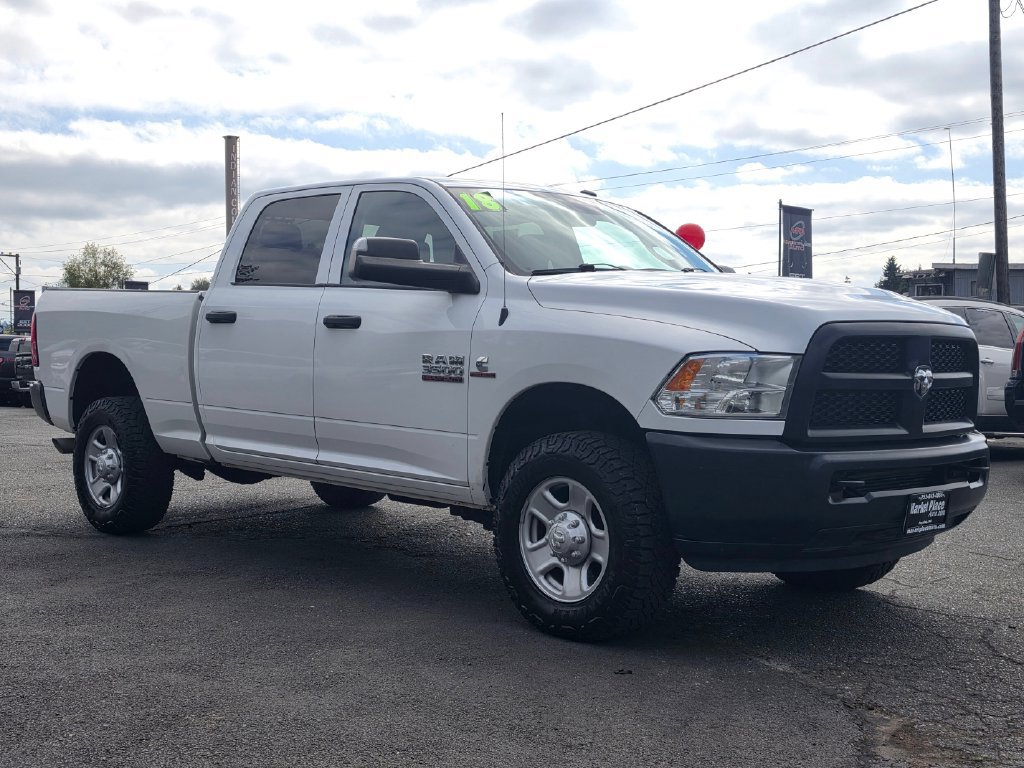 Used 2018 RAM 3500 Tradesman w/ Cold Weather Group AWD/4WD image 9