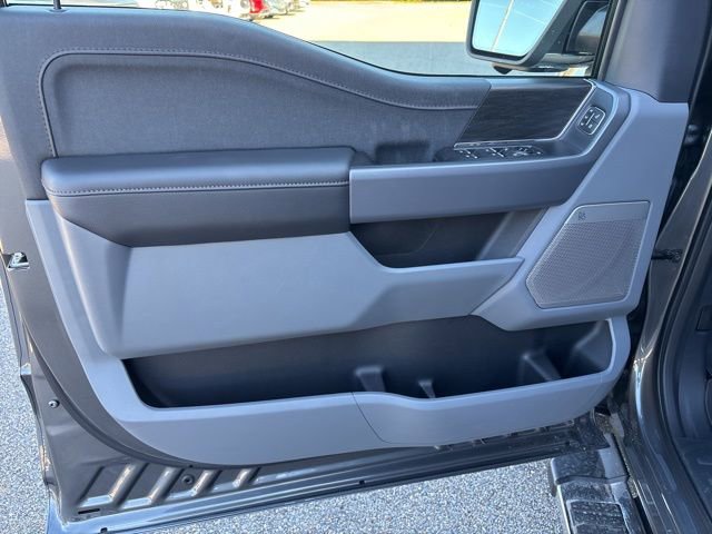 New 2025 Ford F150 Lariat w/ Equipment Group 502A High image 23