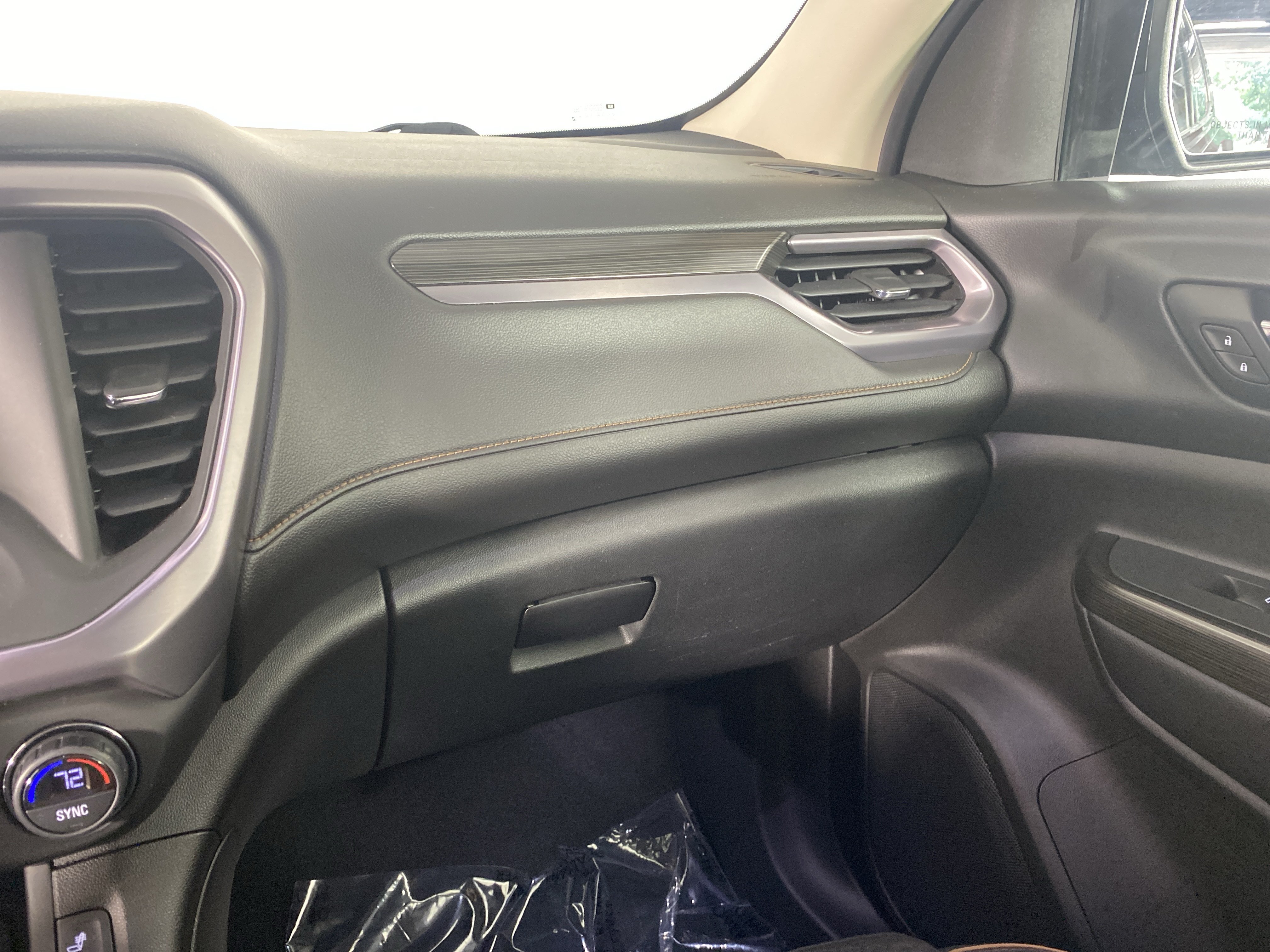 Used 2017 GMC Acadia SLE w/ Driver Alert Package I AWD/4WD image 31