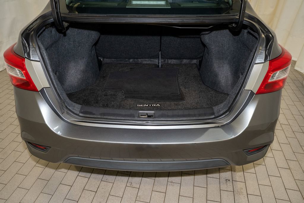 Certified 2018 Nissan Sentra SV image 6
