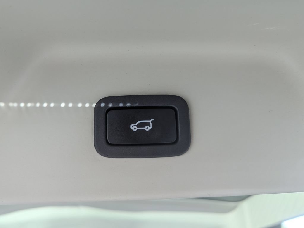 Used 2016 Land Rover Range Rover Supercharged AWD/4WD image 61