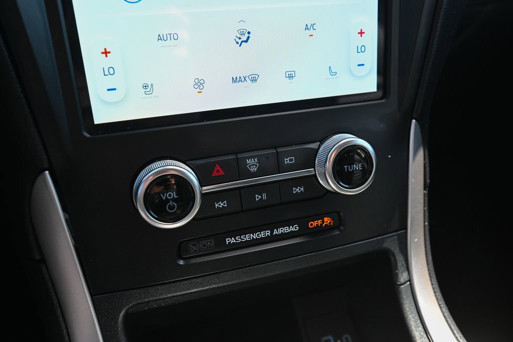 Used 2024 Ford Edge SEL w/ Convenience Package AWD/4WD image 36