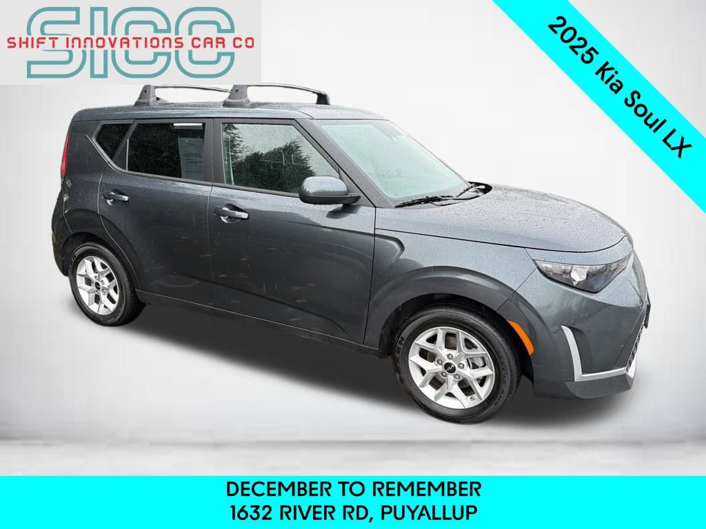 Used 2025 Kia Soul LX w/ LX Technology Package image 8