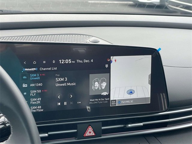 Certified 2025 Hyundai Elantra SEL image 22