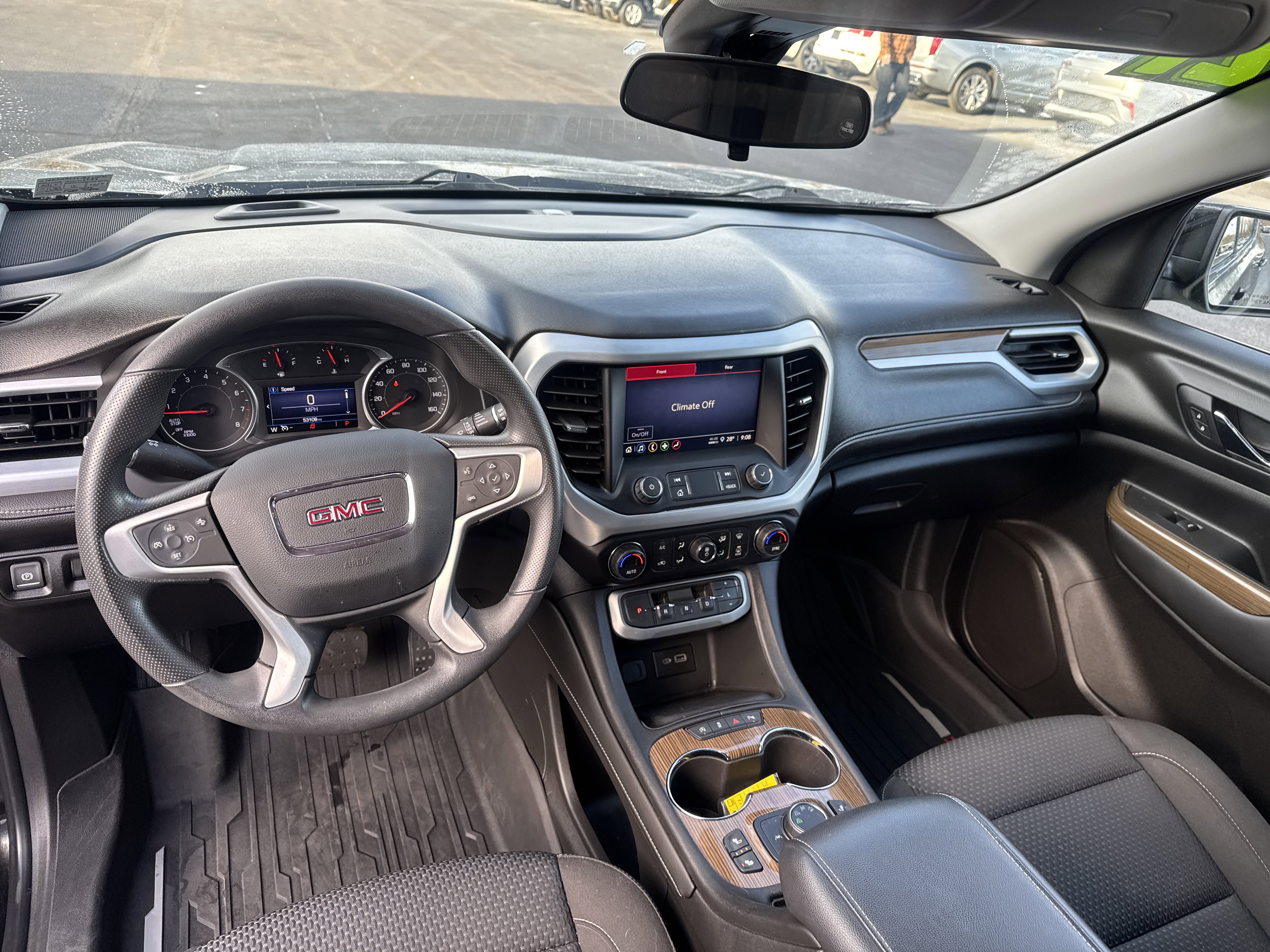 Used 2021 GMC Acadia SLE w/ Driver Convenience Package image 15