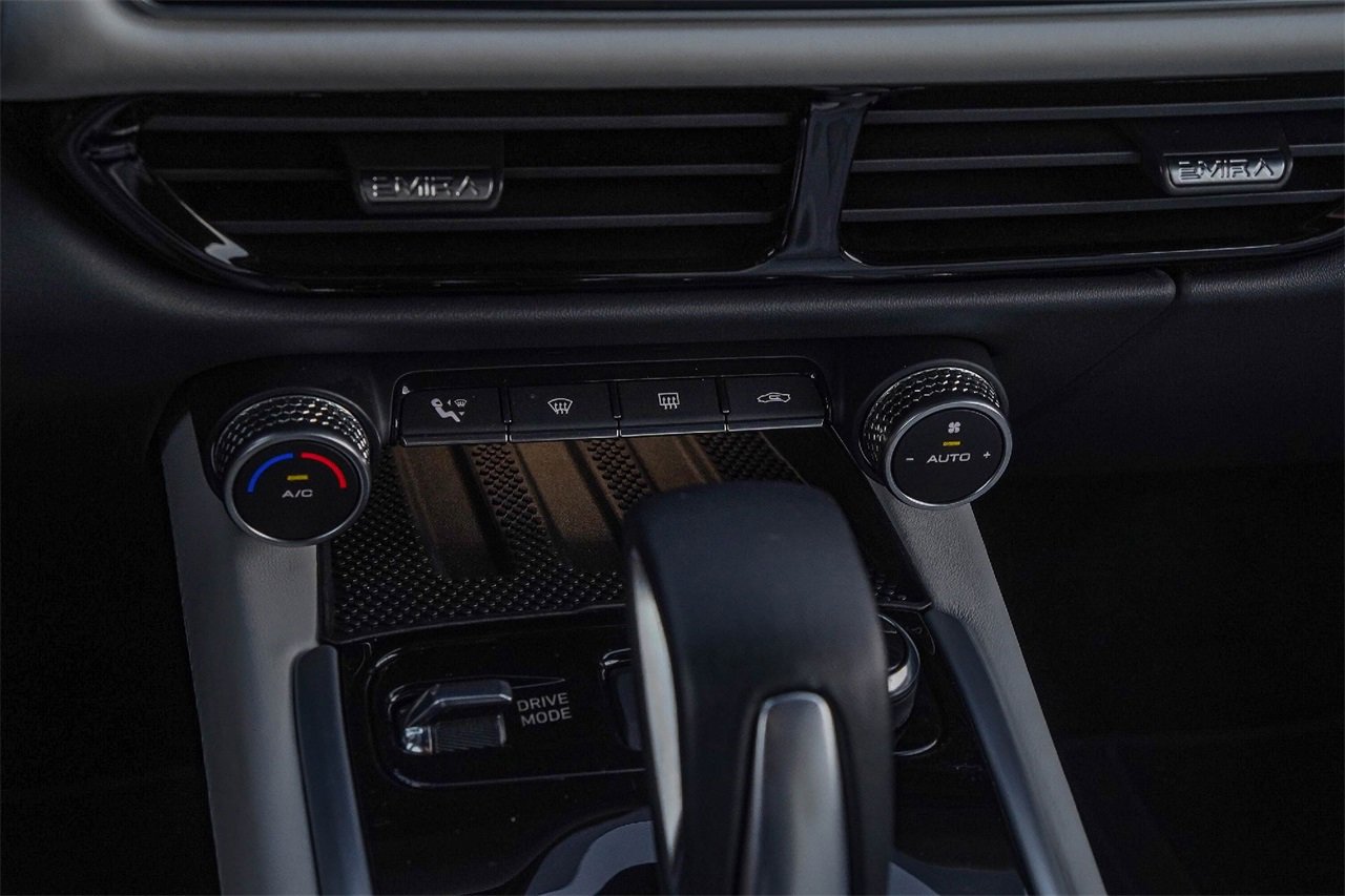 Used 2024 Lotus Emira First Edition image 31