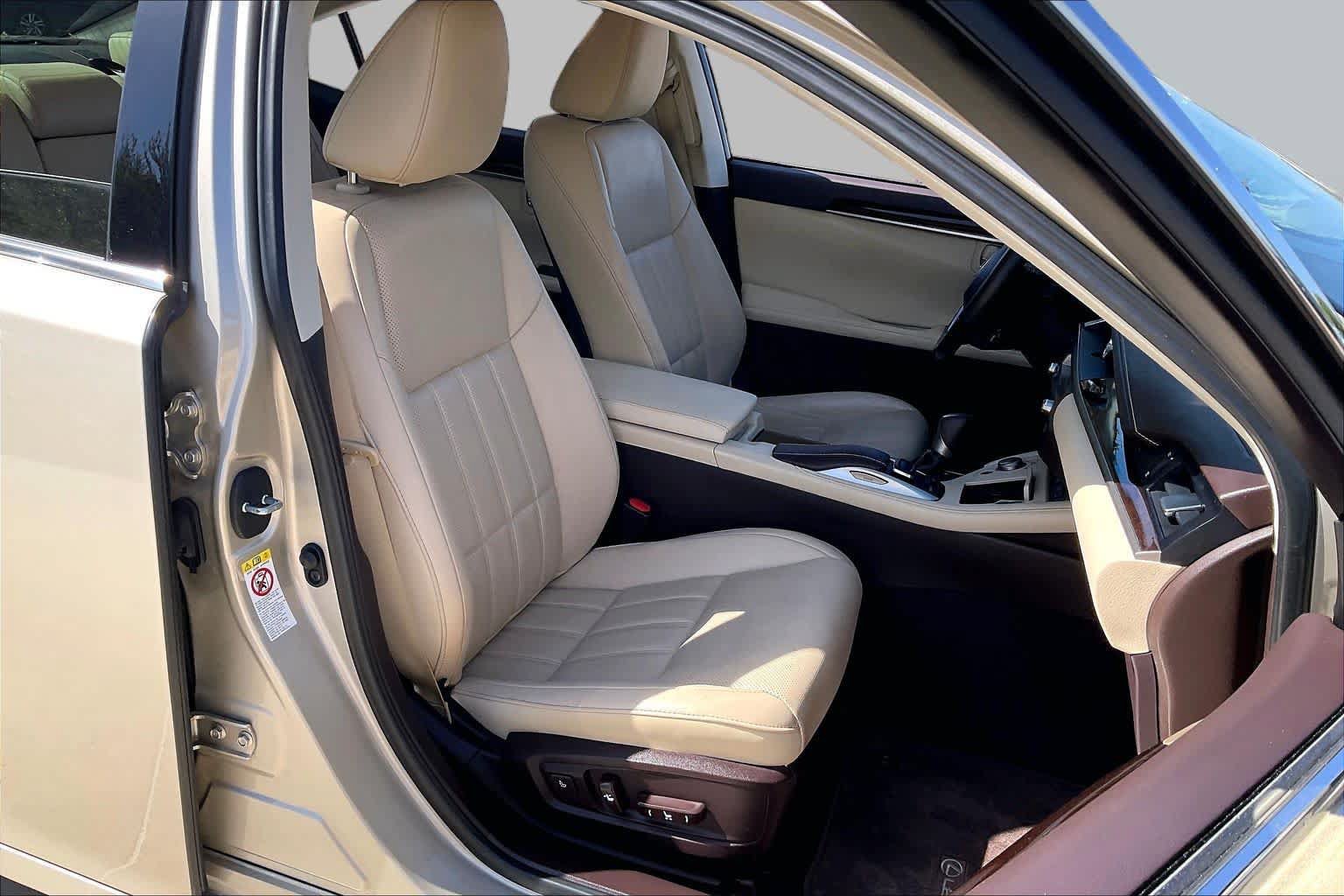 Used 2016 Lexus ES 350 FWD image 9