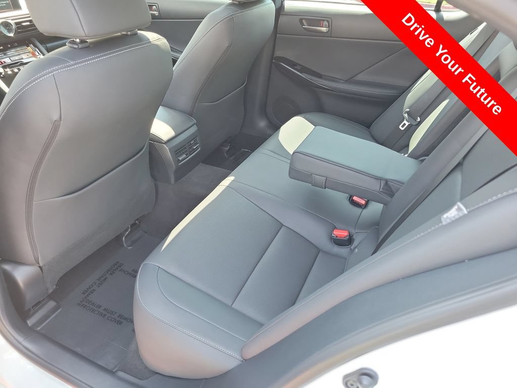 Used 2024 Lexus IS 350 F Sport RWD image 26