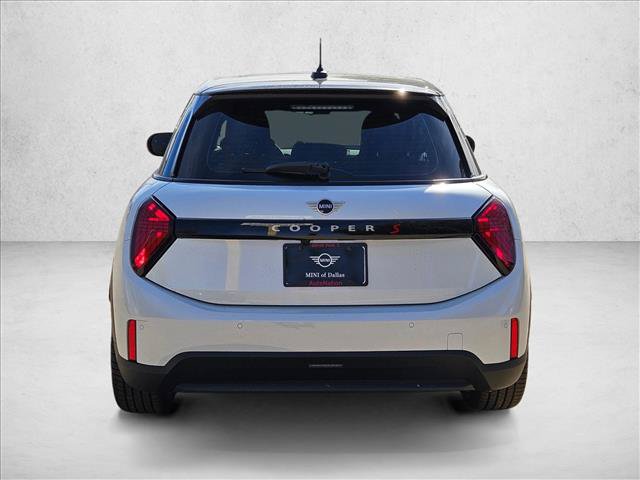 Used 2026 MINI Cooper S FWD image 8