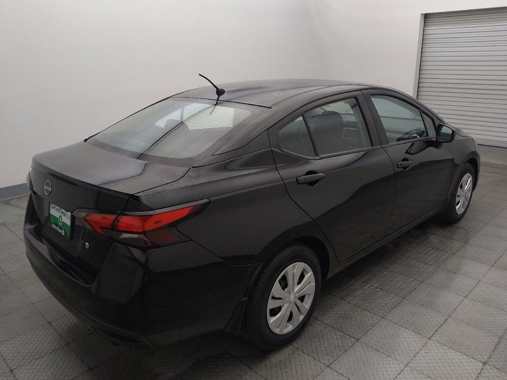 Used 2024 Nissan Versa S w/ Trunk Package FWD image 9