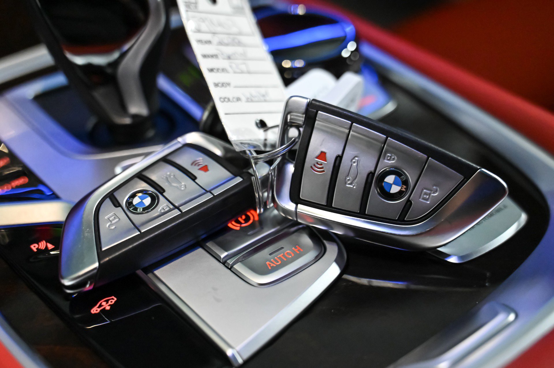 Used 2022 BMW ALPINA B7 xDrive w/ Luxury Rear Seating Package image 74