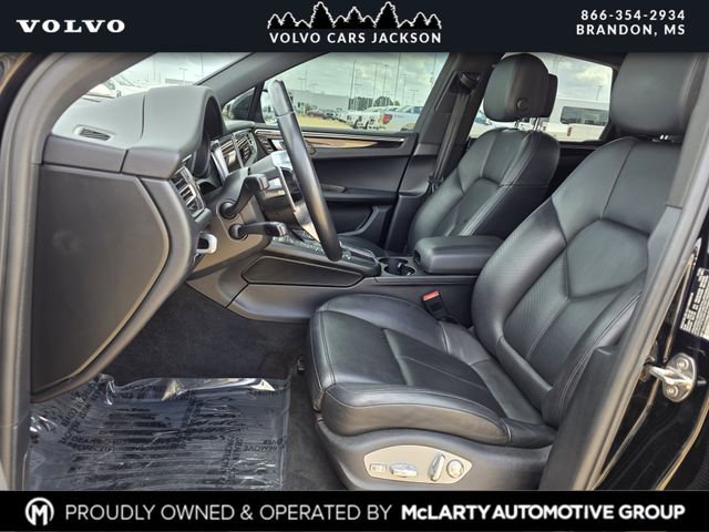 Used 2021 Porsche Macan image 12