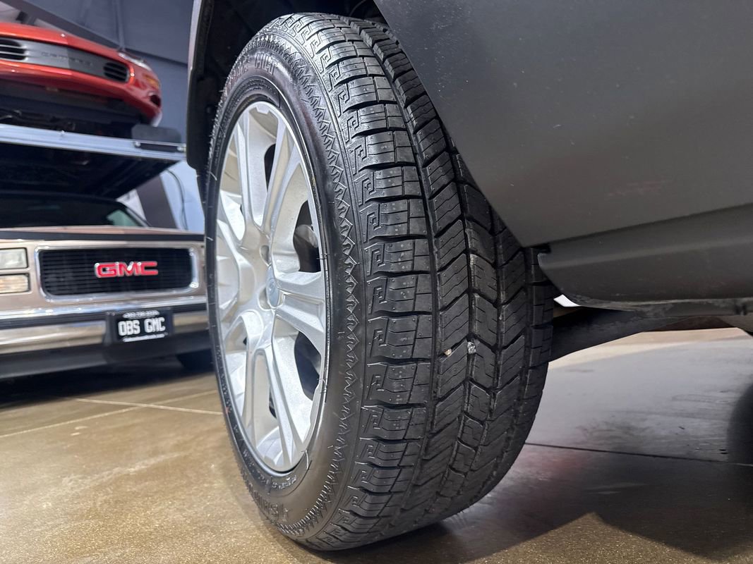 Used 2017 Land Rover Range Rover Evoque SE Premium image 52