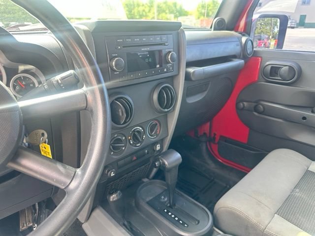 Used 2010 Jeep Wrangler Unlimited Sport AWD/4WD image 24