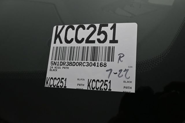 Used 2024 Nissan Pathfinder Rock Creek AWD/4WD image 39