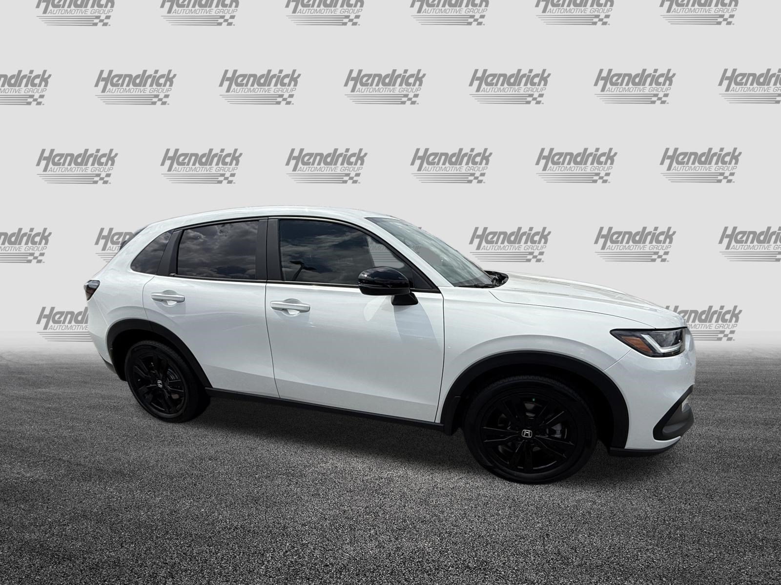 New 2027 Honda HR-V Sport image 2