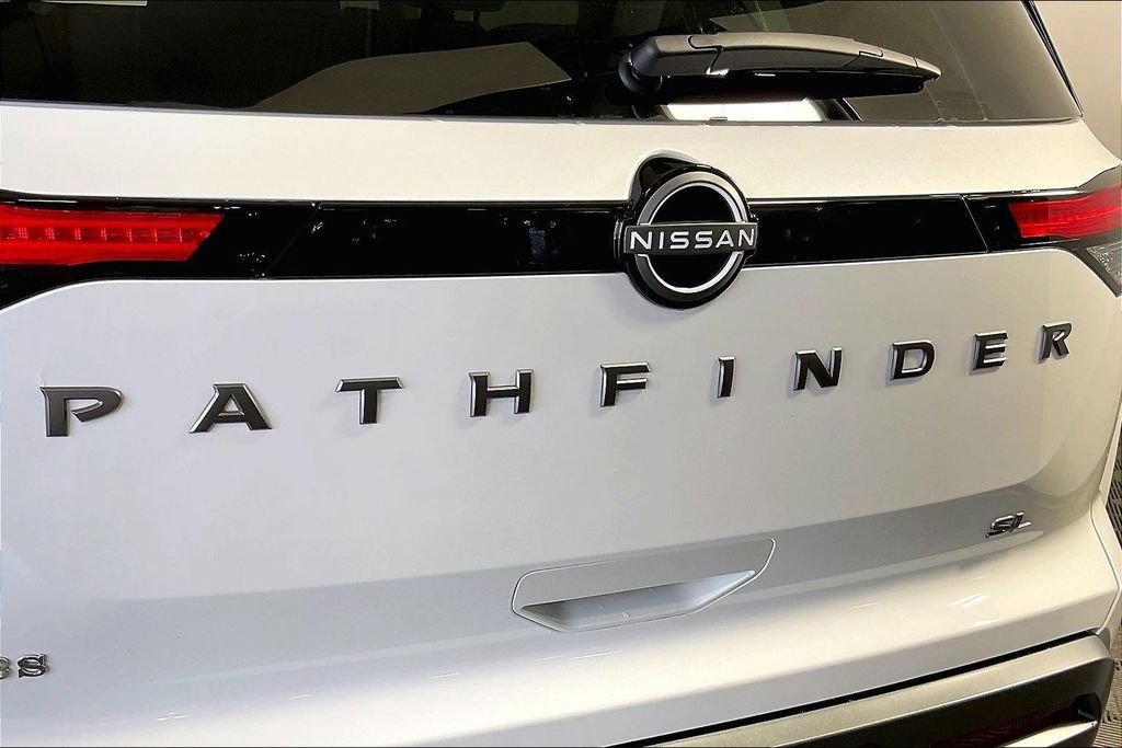 New 2026 Nissan Pathfinder SL image 41