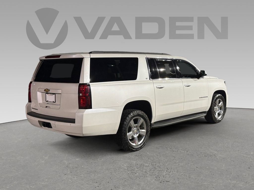 Used 2017 Chevrolet Suburban LT image 22