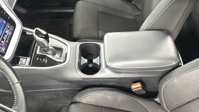 Used 2022 Subaru Outback Premium image 34