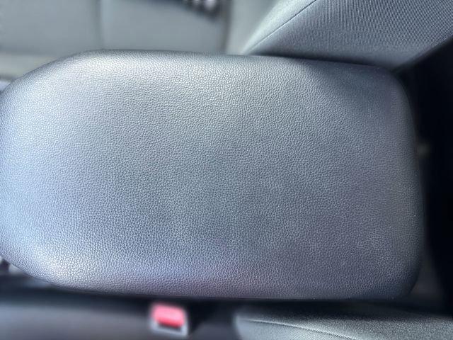 Used 2024 Toyota RAV4 LE FWD image 29