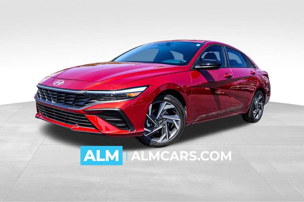 Used 2025 Hyundai Elantra Sport FWD image 1