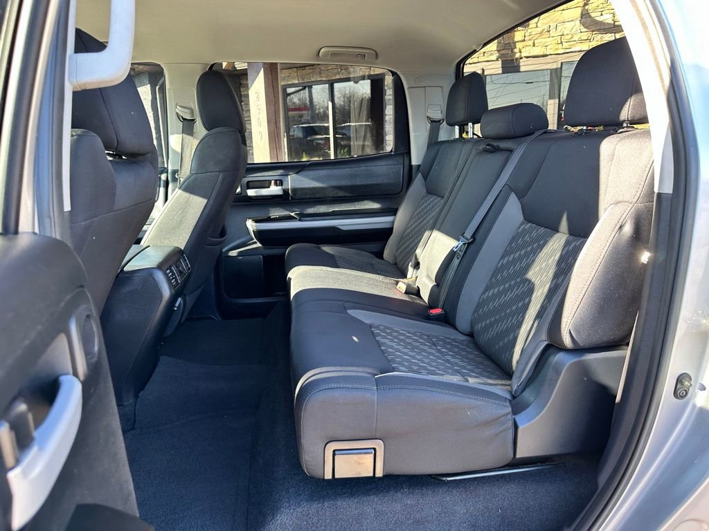 Used 2018 Toyota Tundra SR5 w/ SR5 Upgrade Package image 36