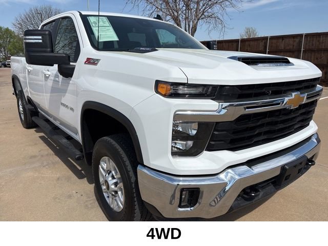 Used 2025 Chevrolet Silverado 2500 LT w/ Convenience Package image 2