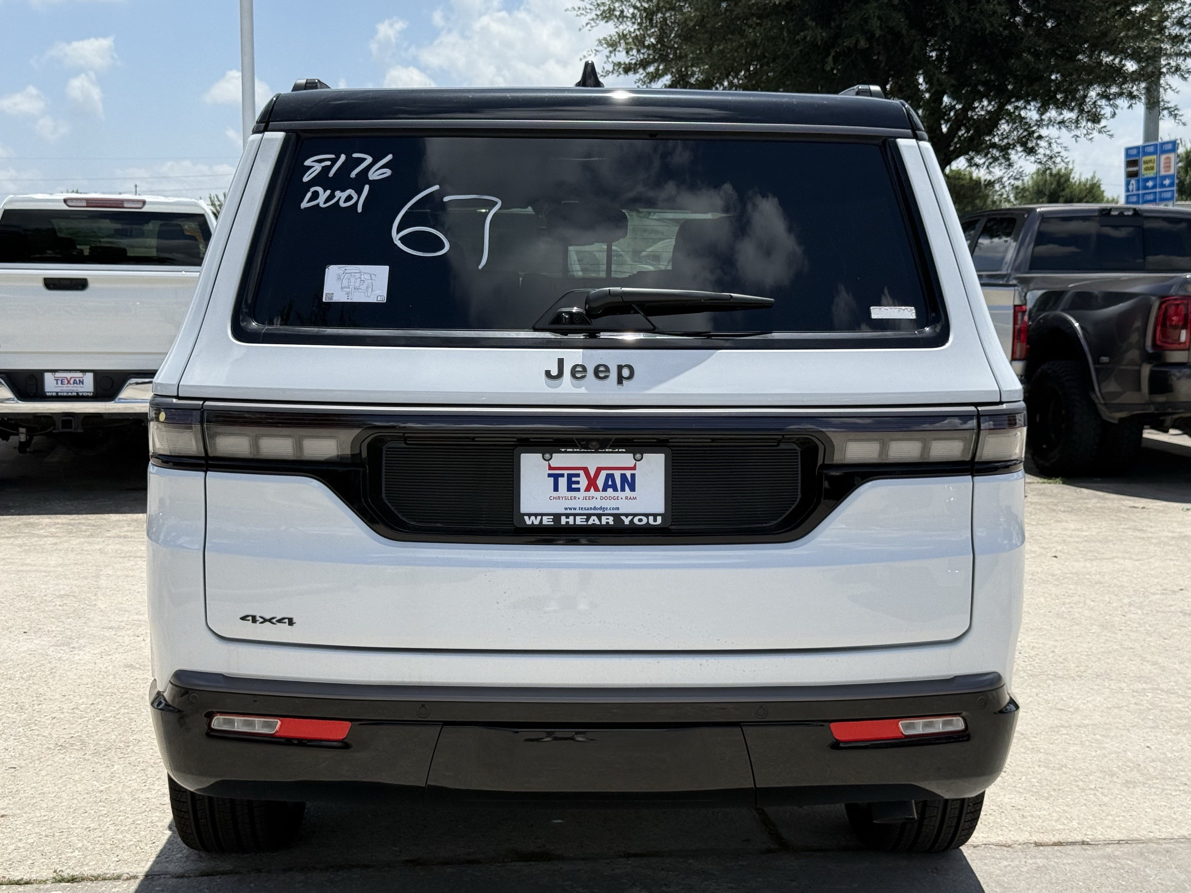 New 2026 Jeep Grand Wagoneer Summit w/ Premium Group III AWD/4WD image 6