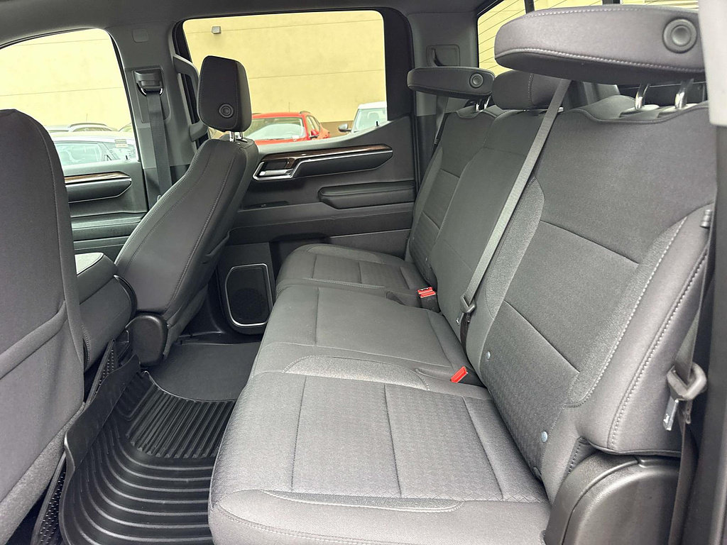 Used 2023 Chevrolet Silverado 1500 LT w/ Convenience Package II RWD image 12