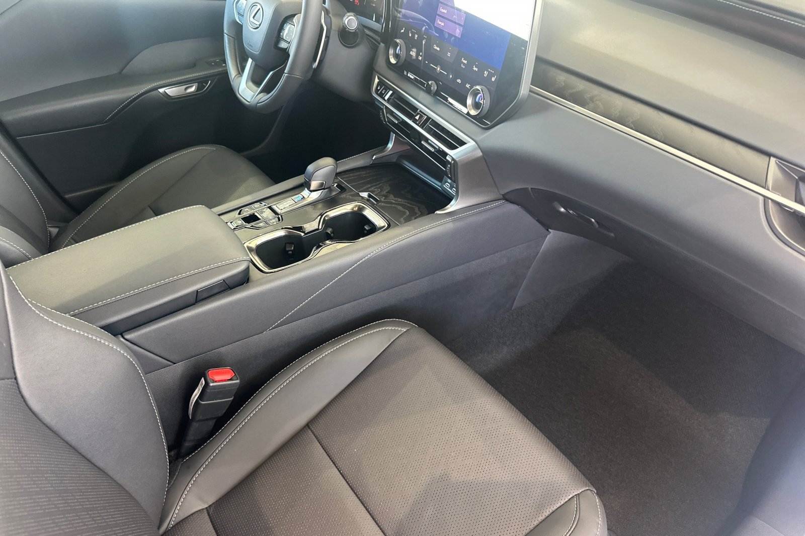 New 2026 Lexus RX 350 Premium Plus AWD/4WD image 13