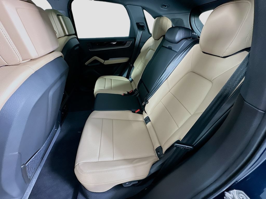 New 2026 Porsche Cayenne S AWD/4WD image 24