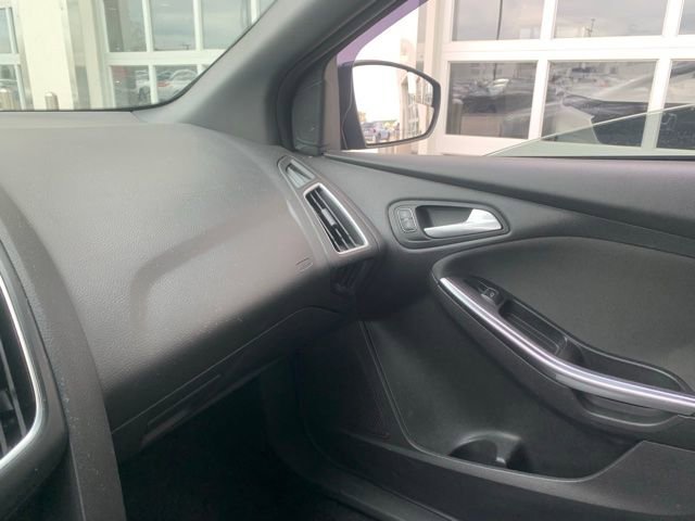 Used 2015 Ford Focus ST FWD image 16