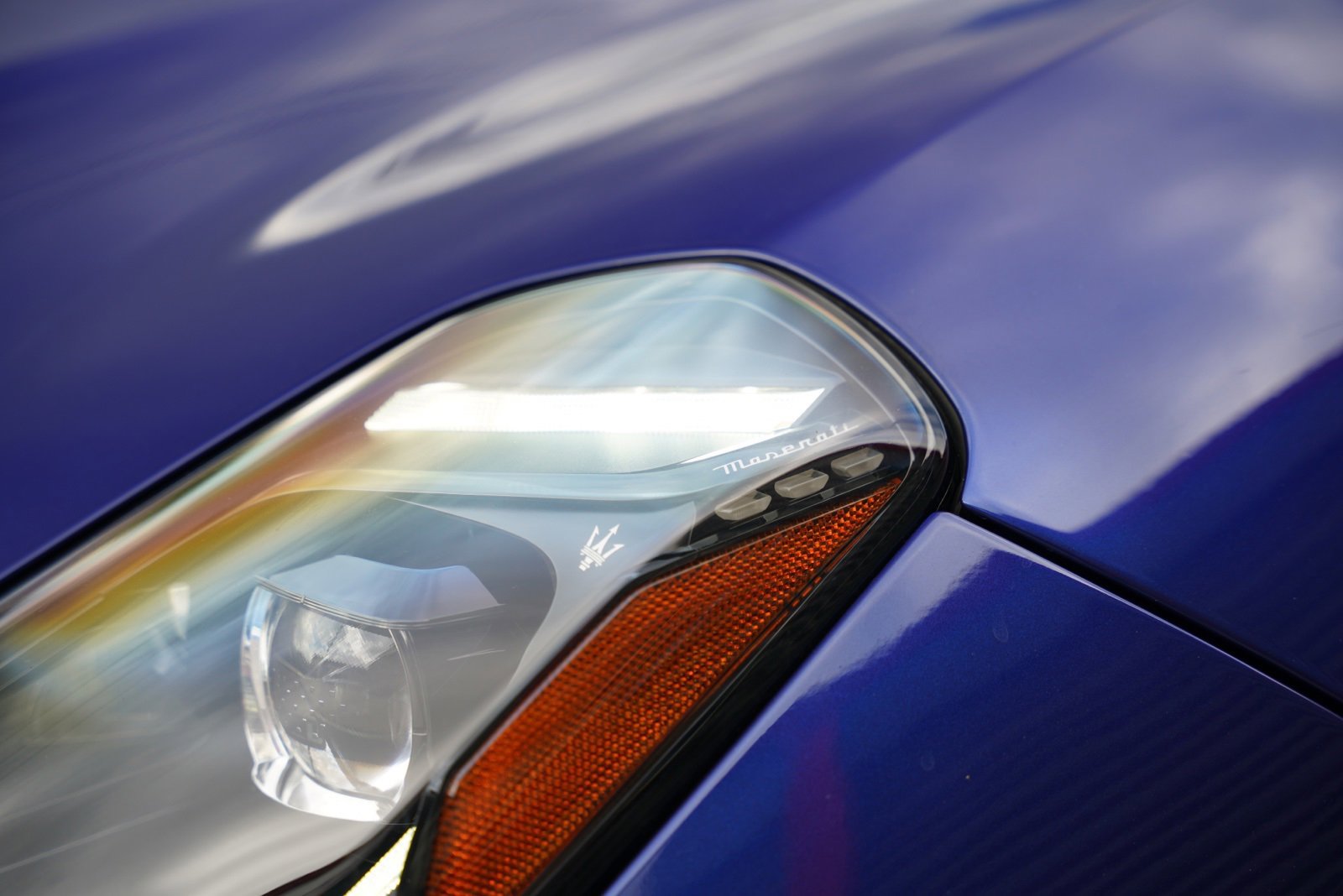 Used 2024 Maserati GranTurismo Trofeo image 11