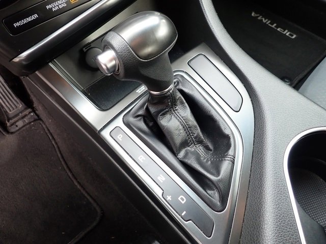 Used 2015 Kia Optima LX image 23