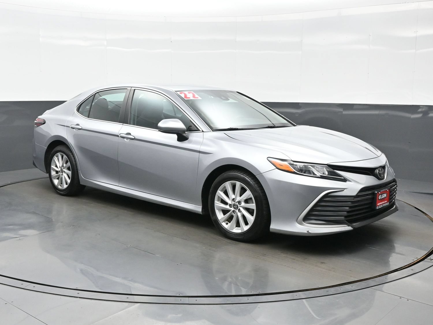 Used 2022 Toyota Camry LE FWD image 8