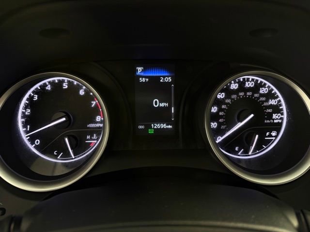 Used 2023 Toyota Camry LE image 18