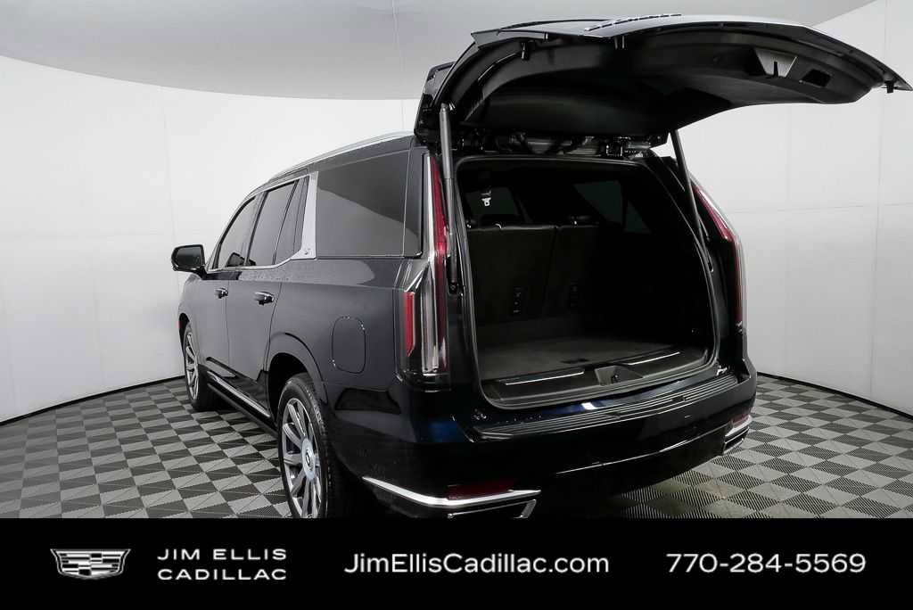 Used 2023 Cadillac Escalade Premium Luxury Platinum w/ Heavy-Duty Trailer Package image 34