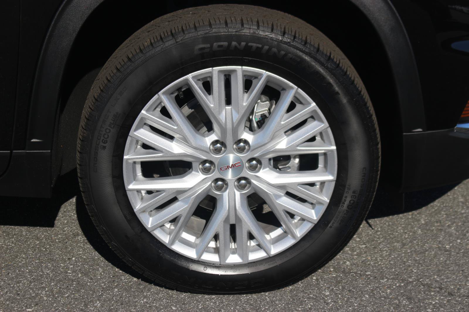 New 2025 GMC Acadia Elevation w/ Elevation Premium Package FWD image 9