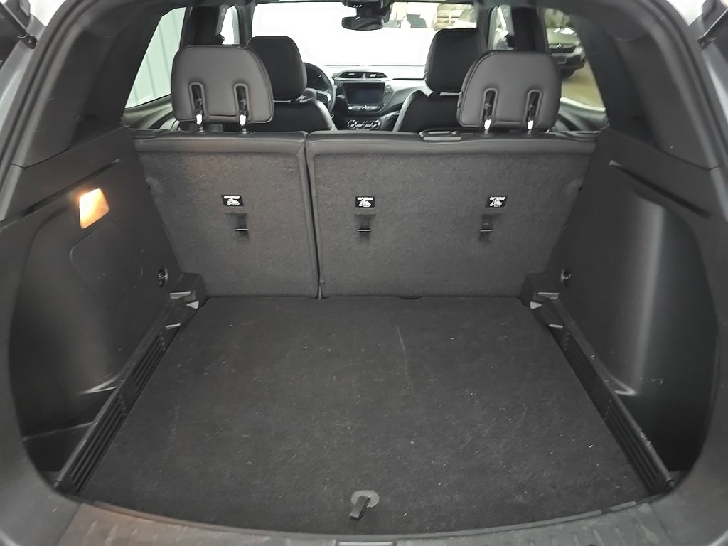 Used 2023 Chevrolet TrailBlazer ACTIV w/ Convenience Package image 11