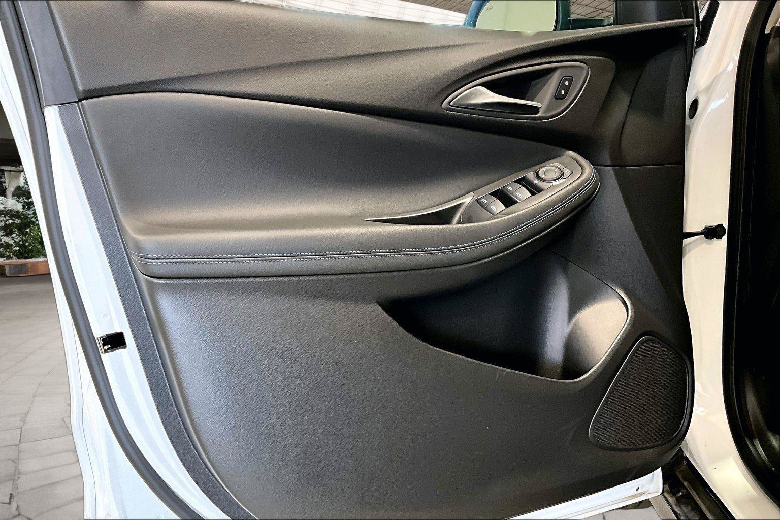New 2026 Buick Encore GX Sport Touring w/ Advanced Technology Package AWD/4WD image 9