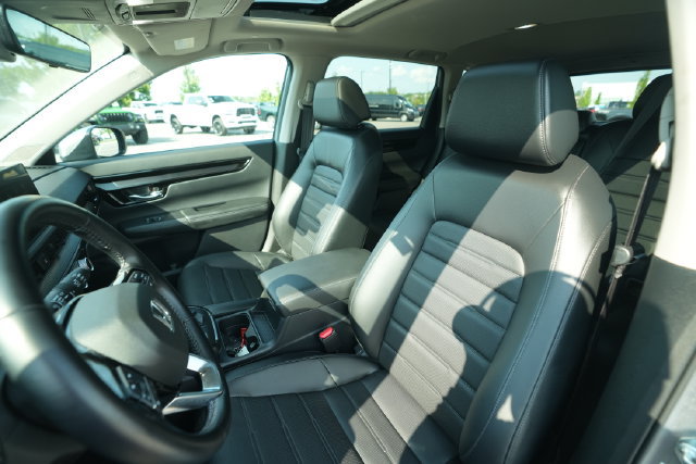Used 2025 Honda CR-V EX-L image 36