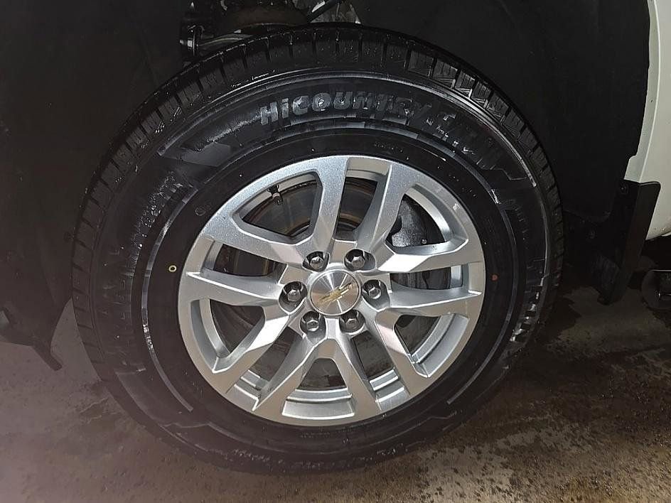 Used 2021 Chevrolet Silverado 1500 LT w/ Z71 Off-Road Package image 40