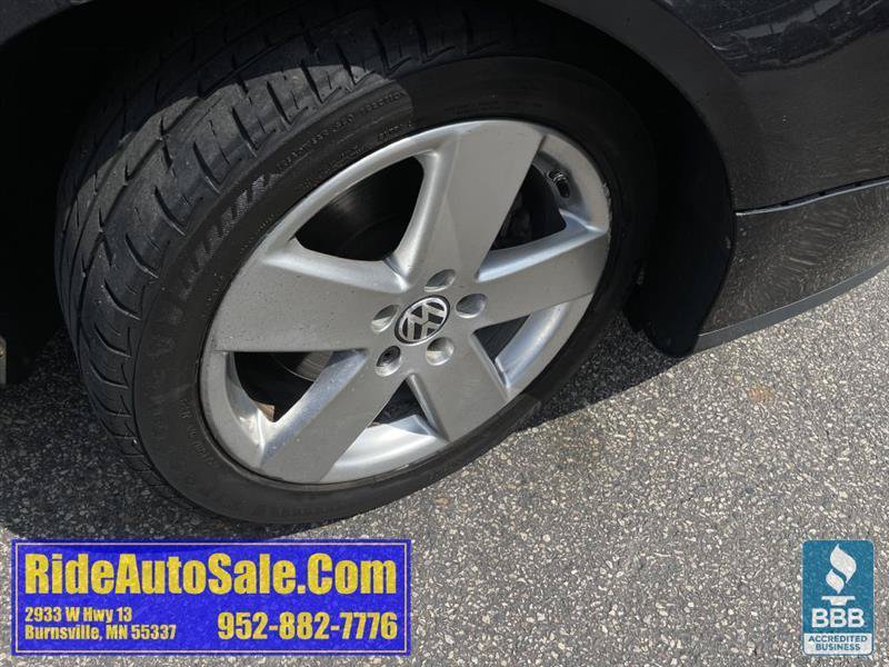 Used 2009 Volkswagen Passat Komfort FWD image 28
