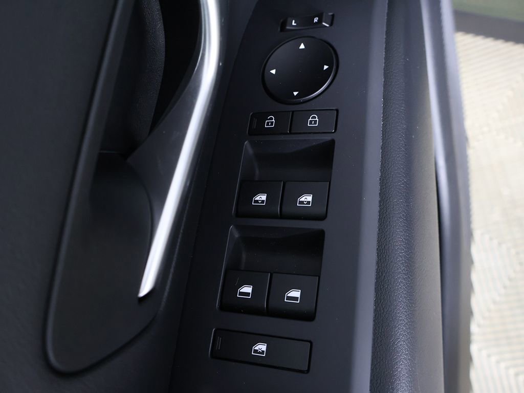 Certified 2025 Hyundai Tucson SEL image 36